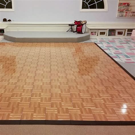 SnapLock Oak Dance Floor - SnapLock Dance Floors