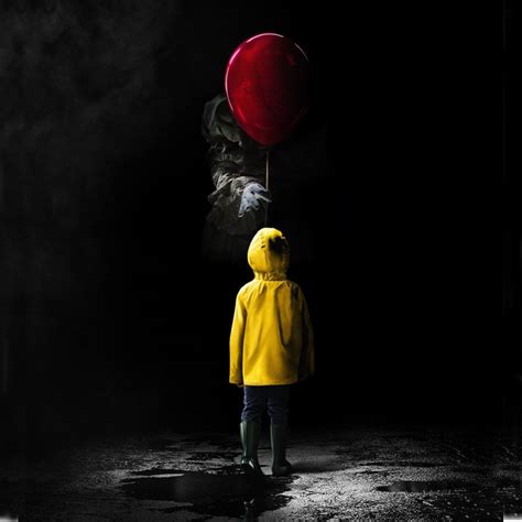 Georgie Costume - IT | Scary wallpaper, Clown horror, Horror movie art