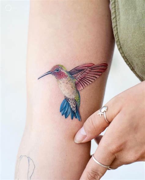 20 Beautiful Hummingbird Tattoo Ideas - Mom's Got the Stuff