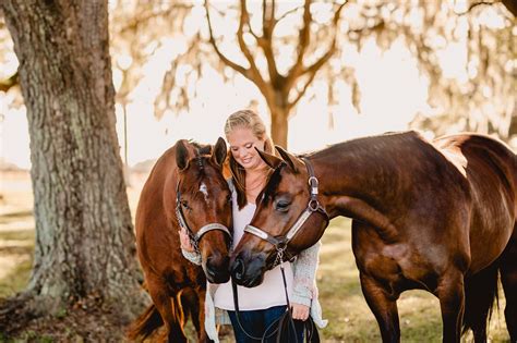 Katy, Whiskey, and Mom - paintedoakphotography.com