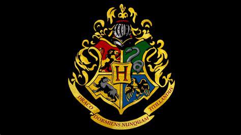 Apa Sih Arti dari Hogwarts Logo?