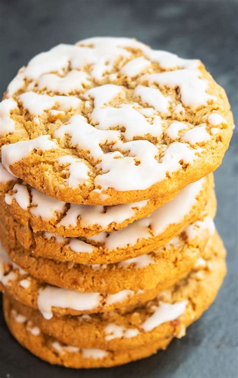 Iced Oatmeal Cookies {With Vanilla Icing} - CakeWhiz | Iced oatmeal ...