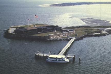 Fort Sumter Boat Toars - High Tide Harbor Tours