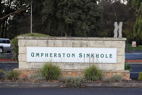 Umpherston Sinkhole - Cave Garden, Address & History, Mount Gambier