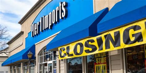 The 20 Biggest Stores That Closed for Good In 2020