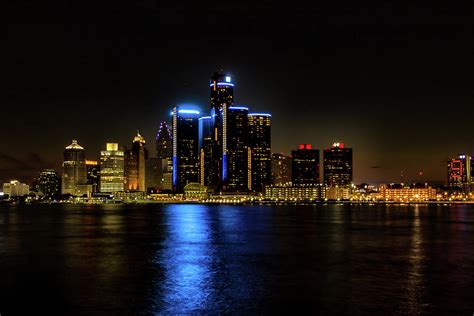 Detroit Skyline at Night Photograph by Carol Ward