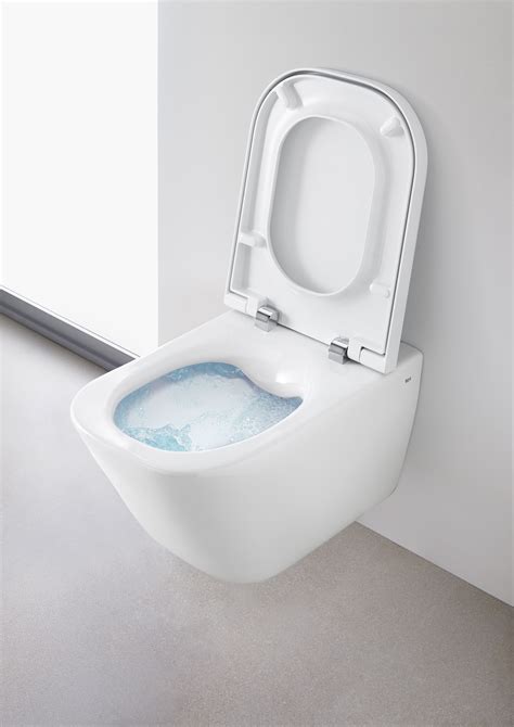 Rimless toilets, when design helps us clean | Roca Life