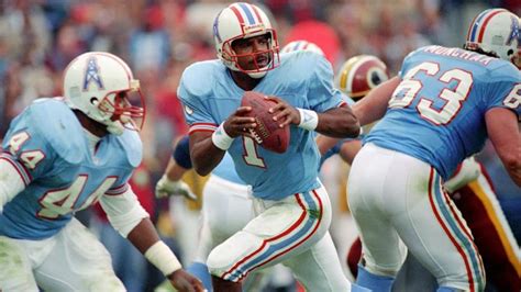 Tennessee Titans Unveil Houston Oilers Throwback Uniforms – SportsLogos ...