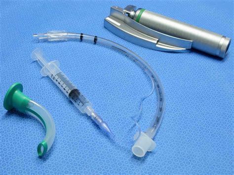 Endotracheal Tube: Purpose, What to Expert, and Risks