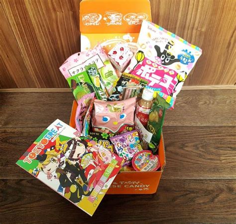 TokyoTreat - Japanese Candy March 2017 Sakura & Matcha Unboxing | All ...