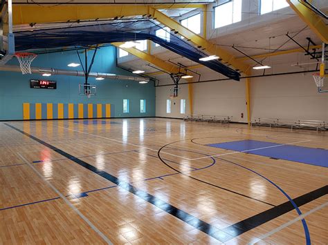 Indoor & Outdoor Basketball Courts