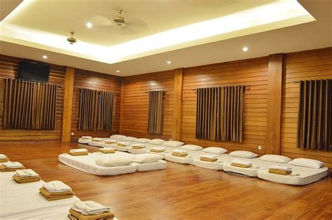 The Highland Park Resort Bogor Rooms: Pictures & Reviews - Tripadvisor