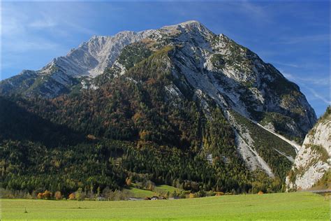 Hoher Dachstein Mountain Information