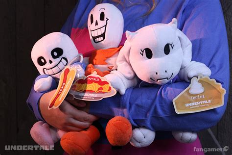 UNDERTALE - Sans Plush - Fangamer