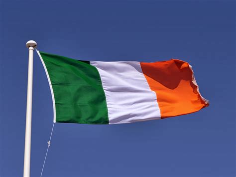 South East Ireland Travel Blog: Facts About The Irish Flag