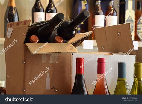 12,896 Wine delivery Images, Stock Photos & Vectors | Shutterstock