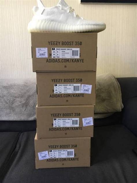 Adidas Yeezy Boost 350 V2 Cream White | Kixify Marketplace