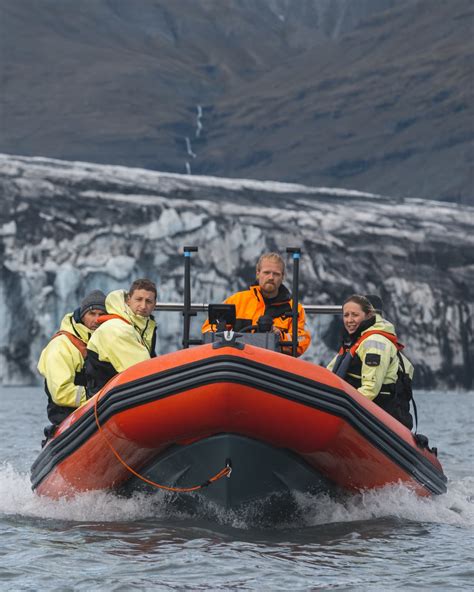 Jökulsárlón, glacier lagoon, boat trips, | Visit South Iceland