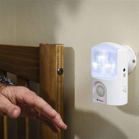 Night Light with Motion Sensor - ElderEase