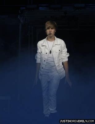 Home > Tours > My World Tour (2010) > June 2010 > Marcus Amphitheater ...