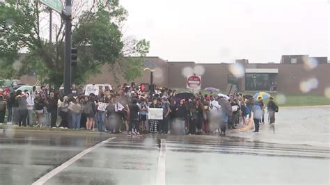 Dozens of Olathe South High School students walk out to protest ...