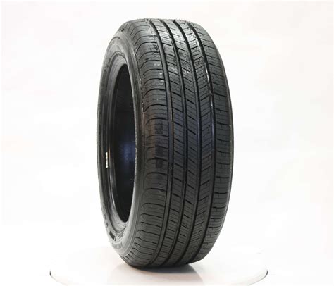 205/60R16 DEFENDER (GREEN X) - MICHELIN - Tire Library