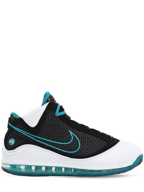 Nike Lebron Vii Qs Sneakers in Blue for Men - Lyst