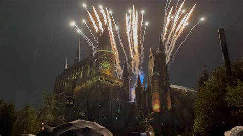 PHOTOS, VIDEO: "The Nighttime Lights at Hogwarts Castle" Returns to ...