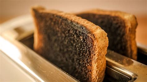 Should you avoid eating burnt food? - BBC Future