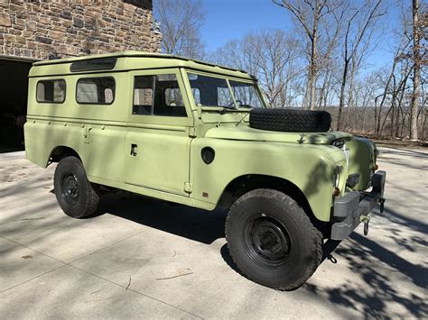 1978 Land Rover 109 Series III Diesel 4x4 for sale on BaT Auctions ...