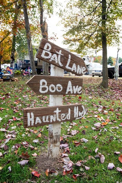 5 DIY HALLOWEEN CAMPSITE DECORATIONS - Outdoor Adventures Resorts