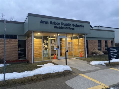 Ann Arbor Public Schools issues temporary mask mandate