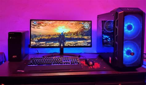 Complete gaming setup whatchu guys think : r/pcmasterrace