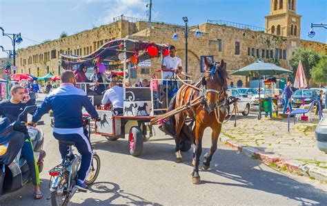 Guide to Israeli Culture and Customs - Tourist Journey