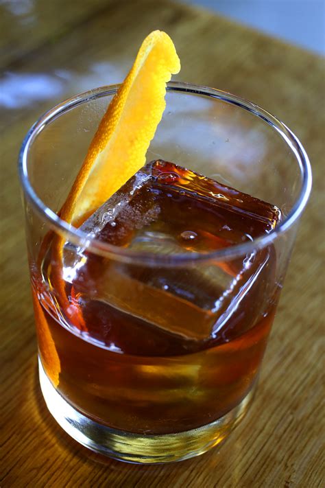 Recipe: Old Fashioned cocktail