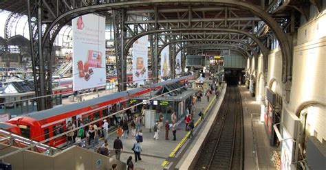 Hamburg’s S-Bahn gets even smarter thanks to deepening Siemens ...