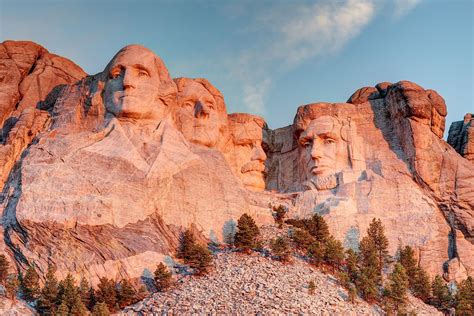 Mount Rushmore - Unique Landmarks around the World - WorldAtlas