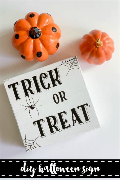 DIY Trick or Treat Halloween Sign - Giggles Galore