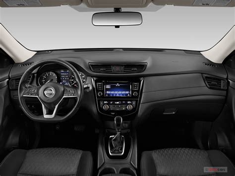 Nissan Rogue Dashboard