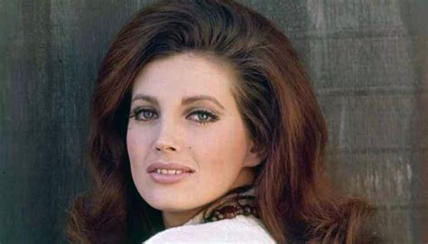 Gayle Hunnicutt, Texas-born star, dies aged 80