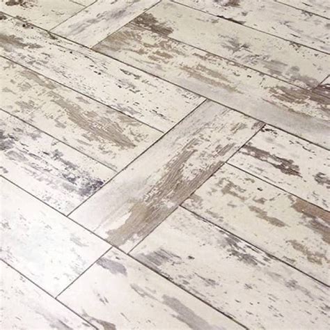 white washed floor - Google Search | Vinyl wood planks, Flooring, Wood ...