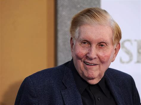 Sumner Redstone, the media mogul who built the ViacomCBS empire, is ...