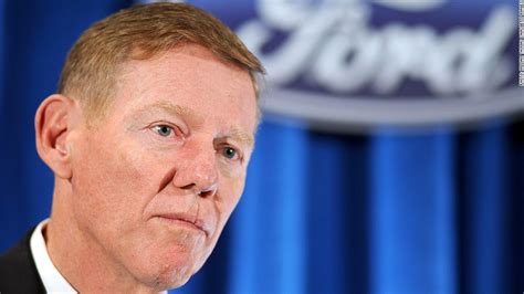 Mulally staying as Ford CEO into 2014