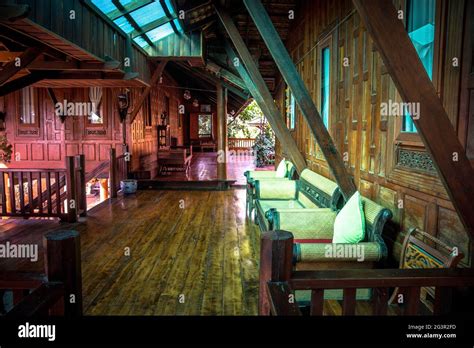 Interior traditional thai house hi-res stock photography and images - Alamy