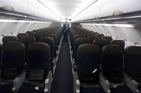 Inside Airbus A321 ~ A321neo Lavatory Rows Mid Halfway Thepointsguy ...