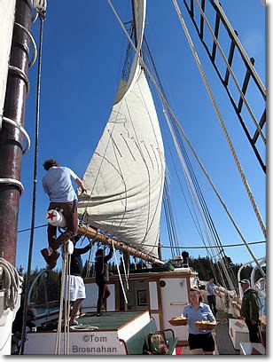 Victory Chimes Windjammer, Maine USA