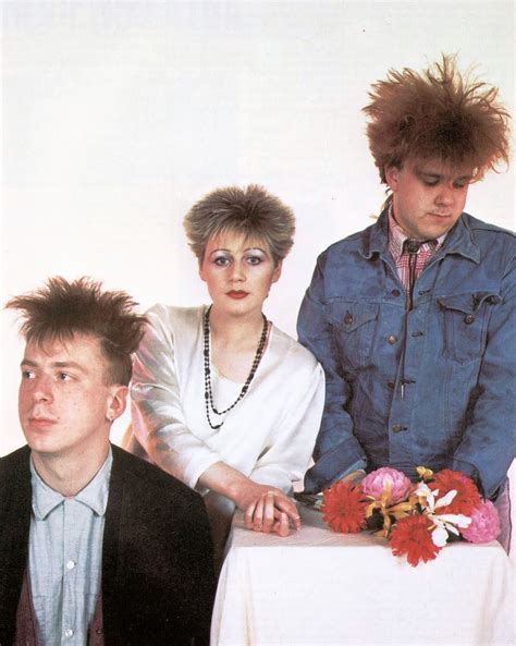 Download Cocteau Twins - Discography 1982-2005 [FLAC] Torrent | 1337x