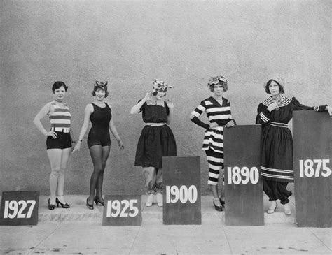 La evolución del traje de baño femenino desde 1875 a 1927. | Costumi da ...