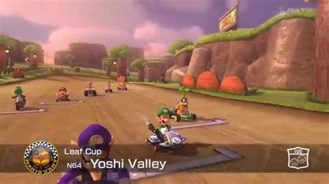 Mario Kart 8 - Yoshi Valley (N64) Race Highlights - YouTube