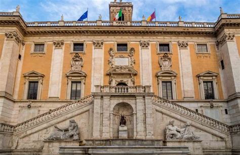 The Capitol - Rooms near the Capitol in Rome | Vatican Rooms